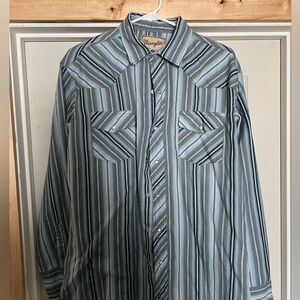 Vintage Wrangler Pearl Snap (Large)